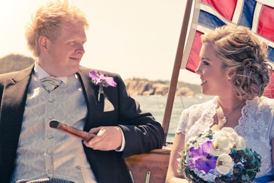Bryllupsfotografering i Søgne hovedkirke med Ane og Christian